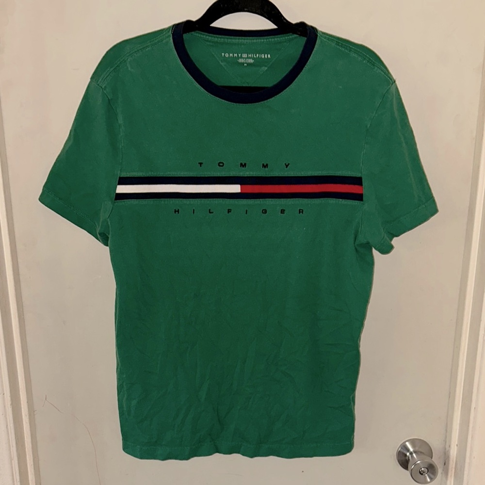 Tommy Hilfiger logo tshirt